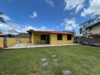 Casa a venda em Ilhéus beira mar