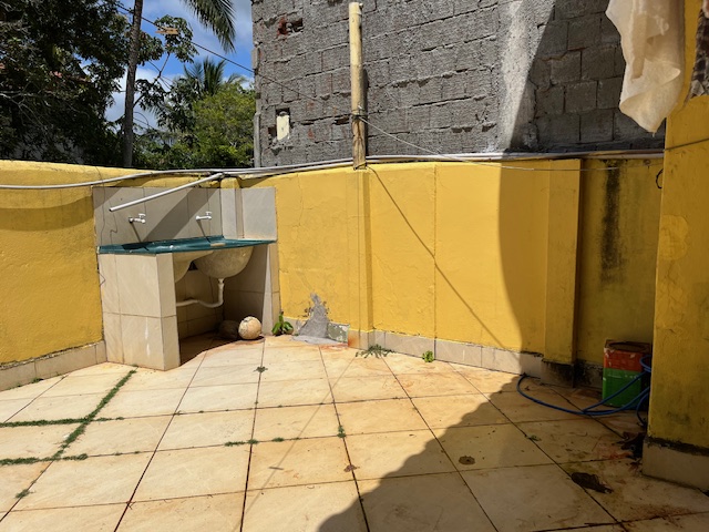 Casa a venda em Ilhéus beira mar