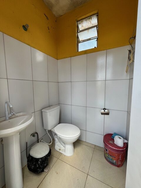 Casa a venda em Ilhéus beira mar
